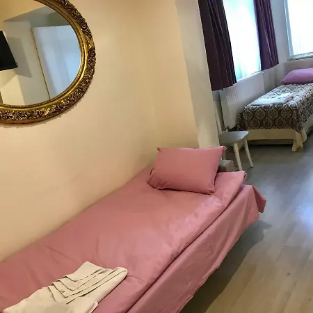 Comfortable Family With Kitchen Gasthof